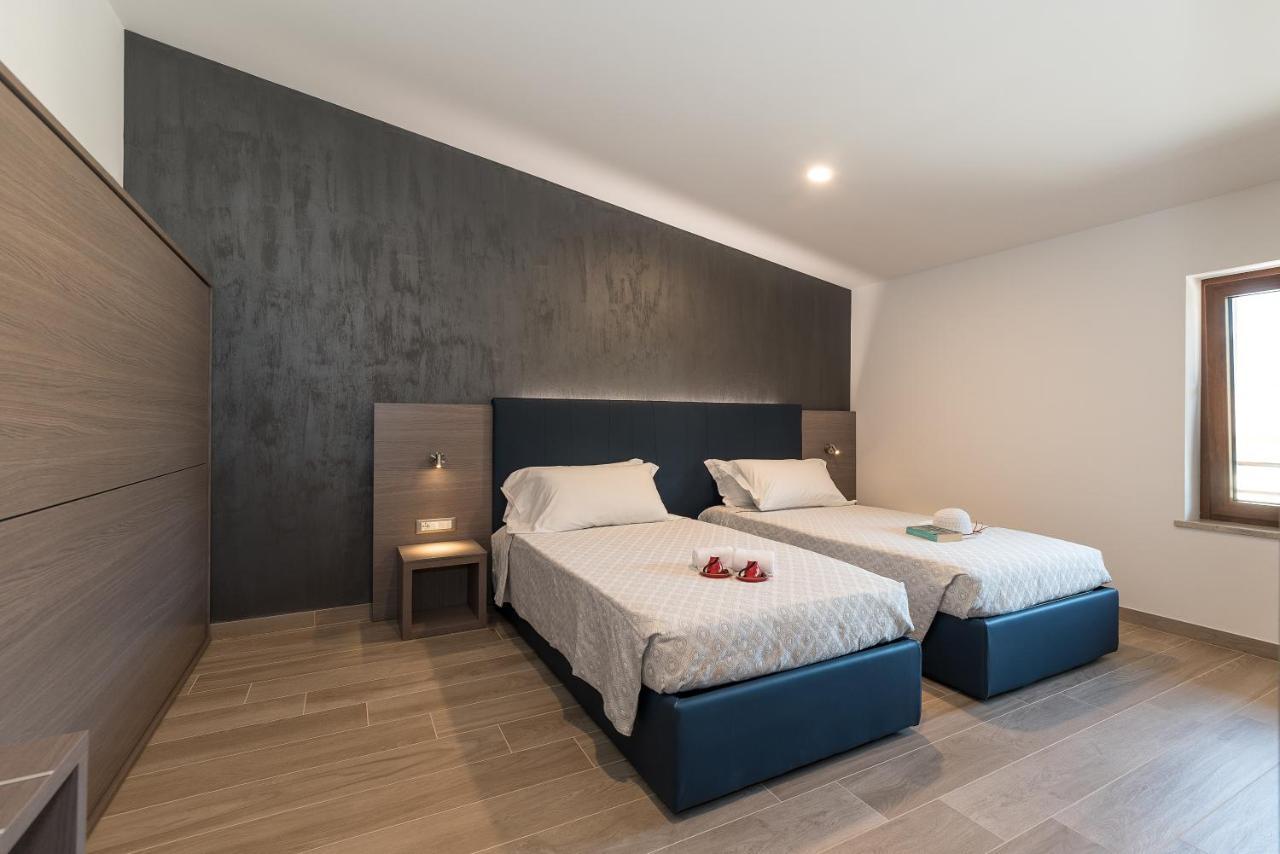 Hotel Da Si-Si Gemona del Friuli Eksteriør bilde